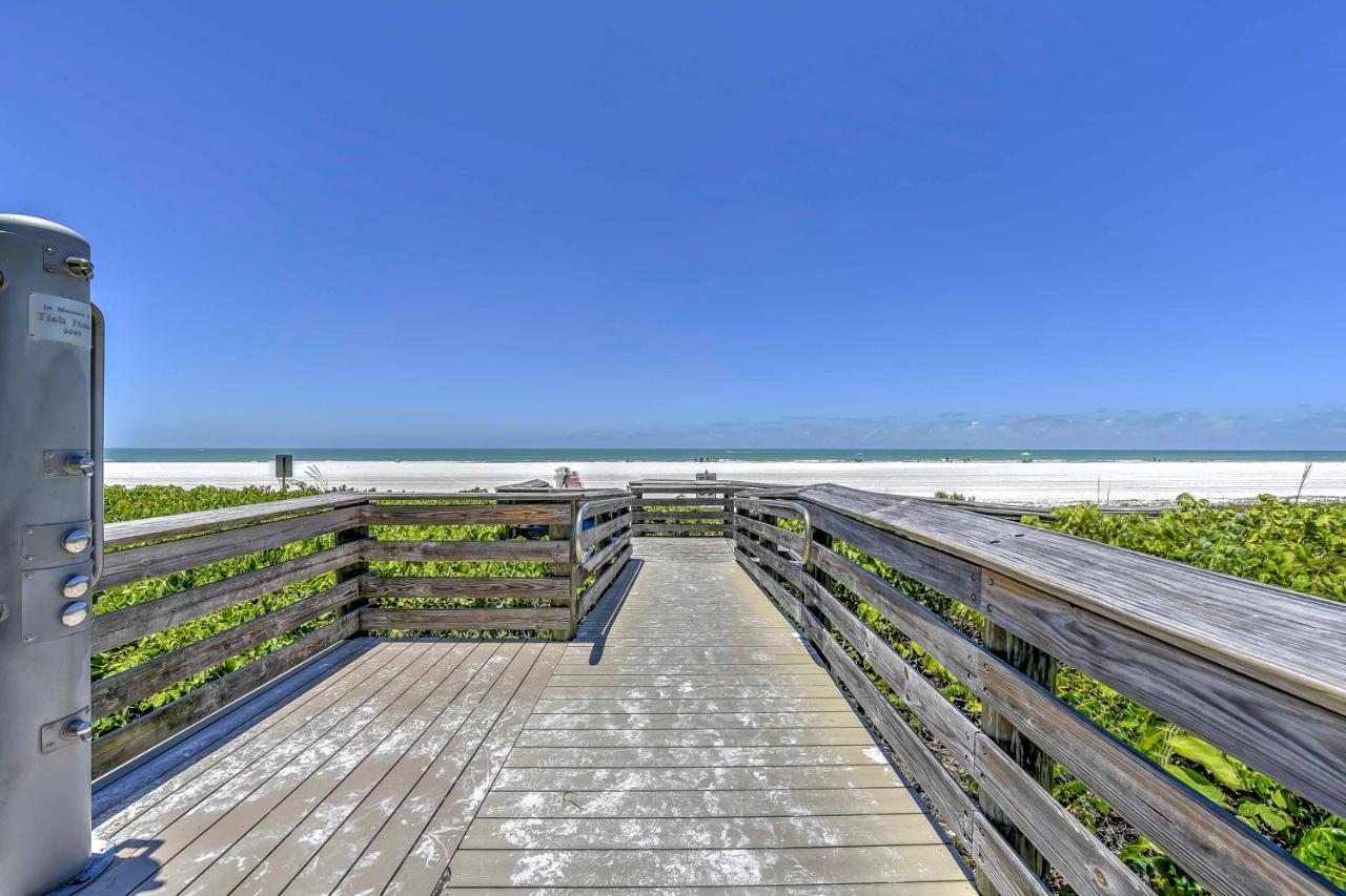 Marco Island Condo With Patio Steps To Beach Access Exterior photo