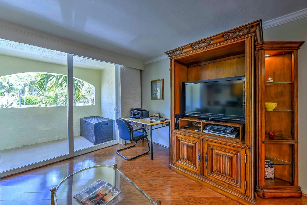 Marco Island Condo With Patio Steps To Beach Access Exterior photo